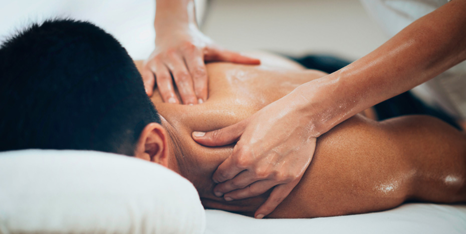 Man receiving back massage.